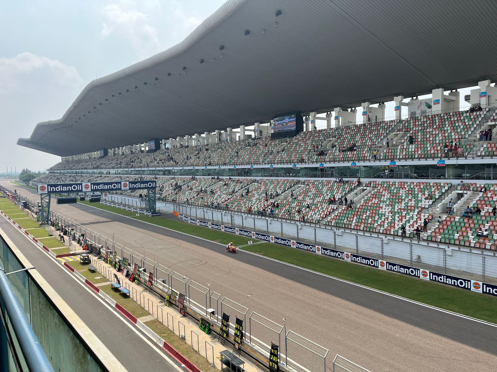DRIVEN Buddh India Pit Straight Grandstand rockhampton render off road